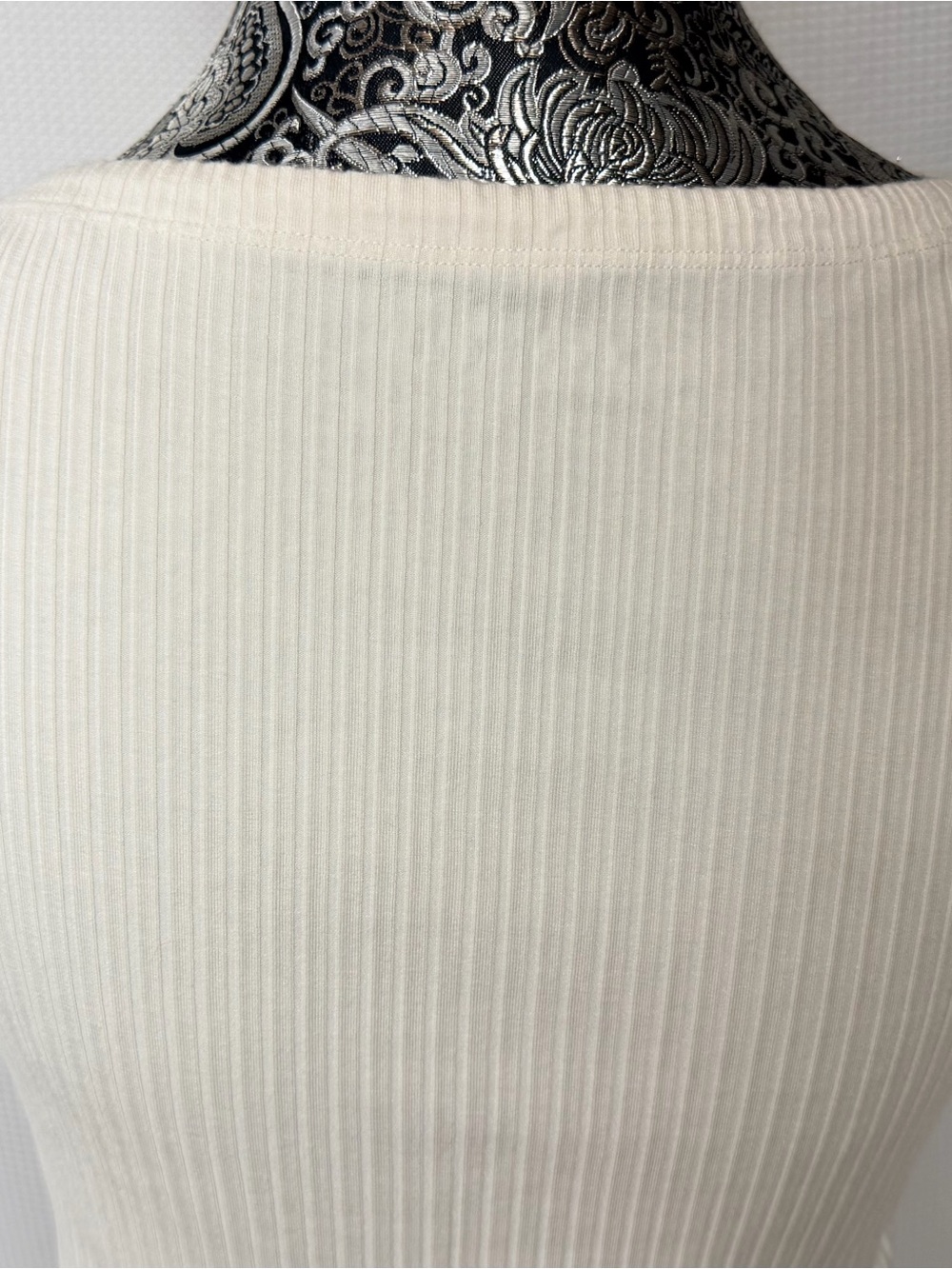 Abercrombie & Fitch Cream Ribbed Button-Front Tank - Picture 7 of 14